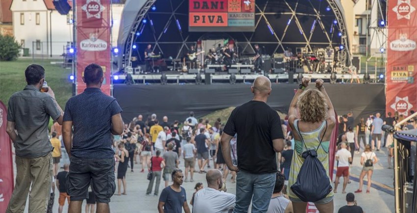 Objavljen natječaj za zakup javnih površina i montažnih objekata na Danima piva - Zainteresirani ugostitelji i trgovci mogu se javiti do 11. srpnja